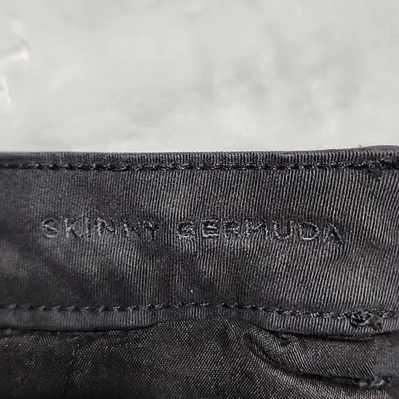 American eagle size 16 black  shorts - Picture 3 of 4